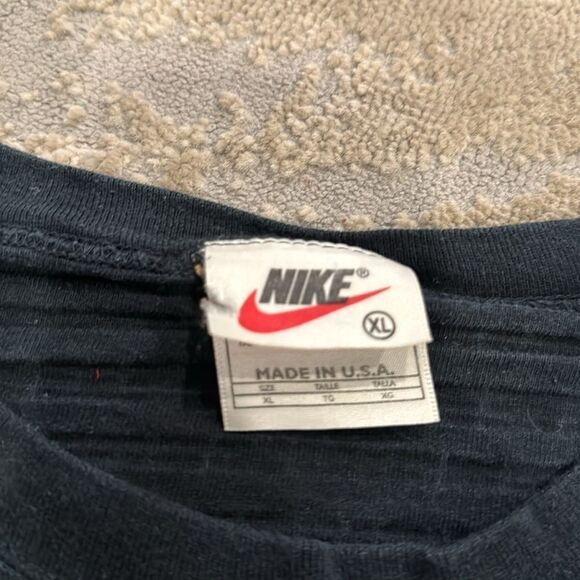 NIKE ACG vtg 90s made in USA Tee size XL textured beautiful fade rare tee black - Picture 4 of 8